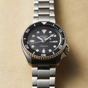 Seiko 5 sports SRPD55K1 - bracciale e cassa acciaio - quadrante nero con datario